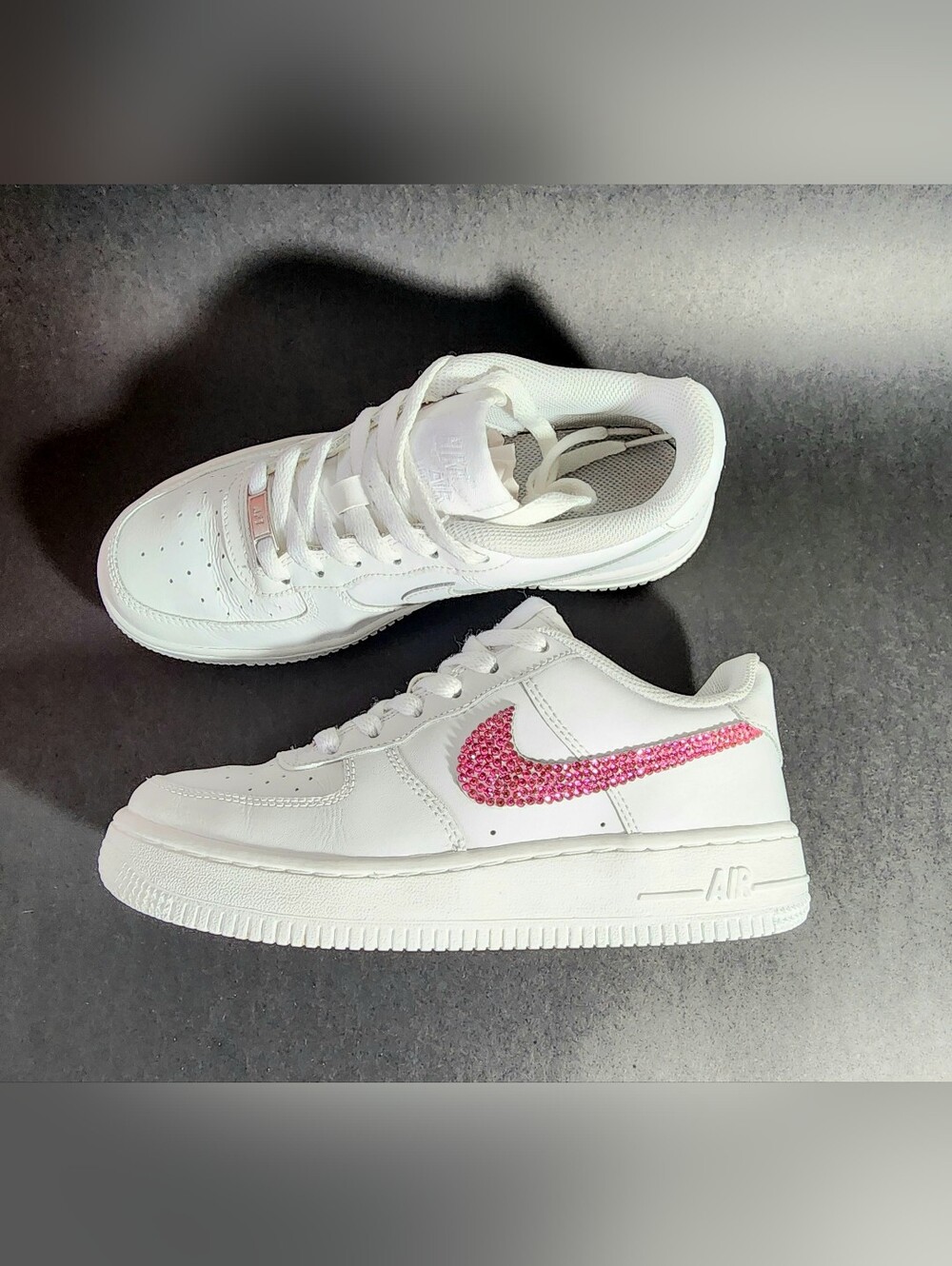 NIKE AIR FORCE 1" SWAROVSKI CUSTOMIZED" WOMEN US SIZE 6 GREAT CONDITION